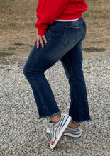 Load image into Gallery viewer, Cropped &quot;Sally&quot; Denim Pants (Reg &amp; Plus)
